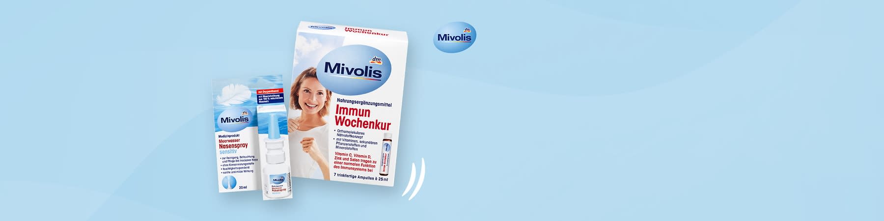 Eine Verpackung der Marke Mivolis mit der Aufschrift „Immun Wochenkur“ und „Nahrungsergänzungsmittel“ sowie ein Nasenspray mit der Aufschrift „Meerwasser Nasenspray Sensitiv“