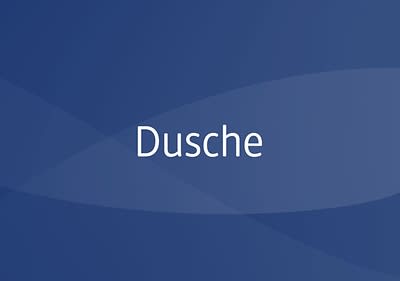 Der Text „Dusche“ auf einem blauen Hintergrund mit helleren geometrischen Formen