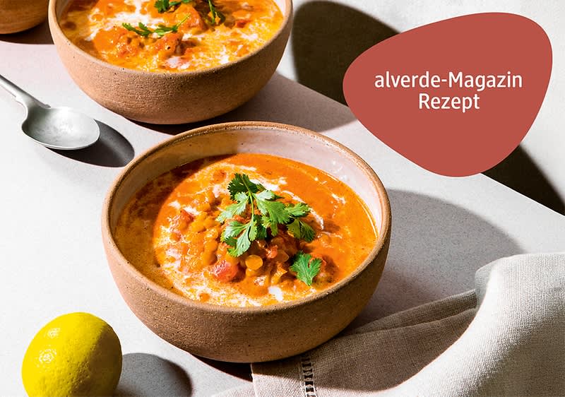 Wärmender Wintereintopf von oben fotografiert