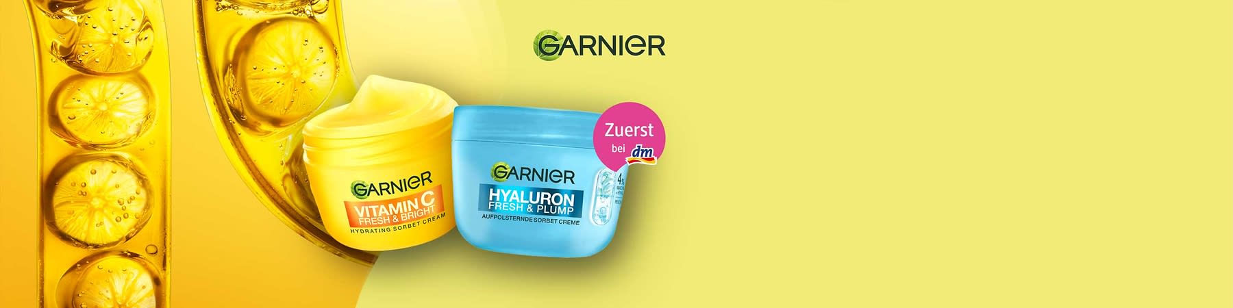 Zwei Cremetiegel von Garnier. Links ein türkisfarbener Tiegel mit der Aufschrift „Salicylic Fresh & Matte Anti-Unreinheiten Sorbet Creme“. Rechts ein gelber Tiegel mit der Aufschrift „Vitamin C Fresh & Bright Glow Booster Sorbet Creme“.