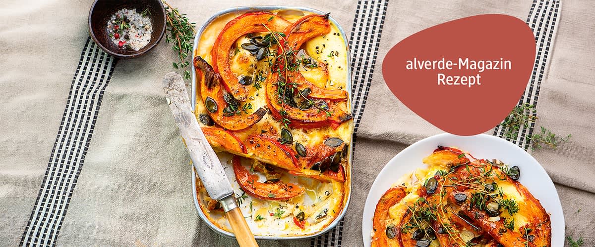 Kürbis-Lasagne mit Veggie-Ragout & Cashew-Béchamelsoße von oben