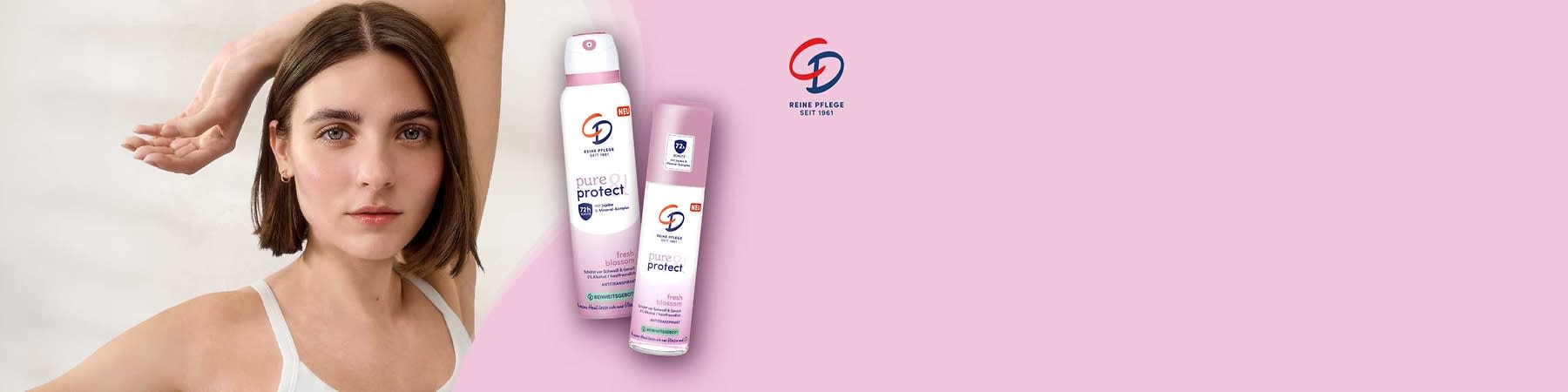 Zwei rosa Spraydosen des Deodorants „pure protect fresh blossom“ der Marke mit blauer und roter geschwungener Buchstaben-Logomarke, links größere Dose mit Sprühkopf, rechts kleinere Dose mit rosa Deckel und Aufschrift „72h“ auf hellem rosa Hintergrund