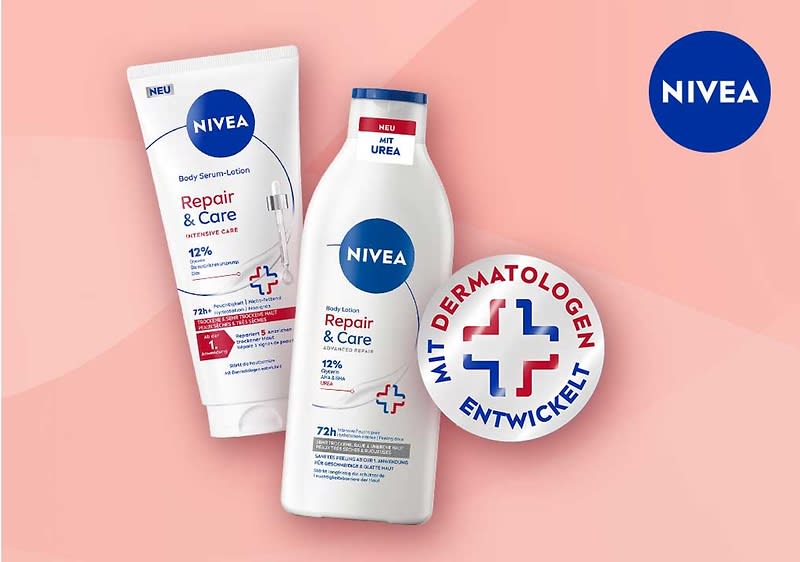 Drei NIVEA-Produkte vor rosa Hintergrund: links Tube „Repair & Care Body Serum-Lotion“, Mitte Flasche „Repair & Care Body Lotion mit Urea“, rechts rundes Siegel mit Kreuz und Text „Mit Dermatologen entwickelt“, NIVEA-Logo oben rechts