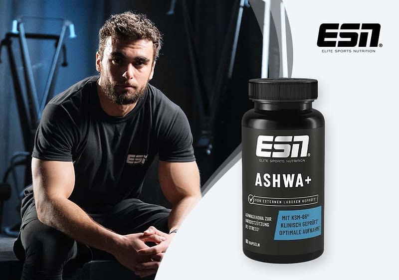 Zwei schwarze Nahrungsergänzungsflaschen der Marke ESN: links „Magnesium Complex“ mit blauem Etikett und drei weiße Kapseln daneben, rechts „Ashwa+“ mit blauem Etikett und ESN-Logo oben rechts im Bild
