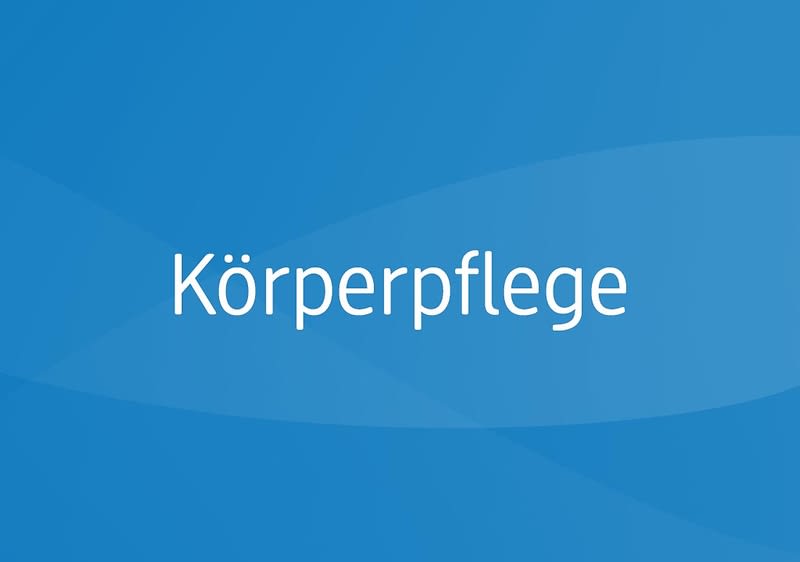 Das Wort "Körperpflege" vor blauem Grund