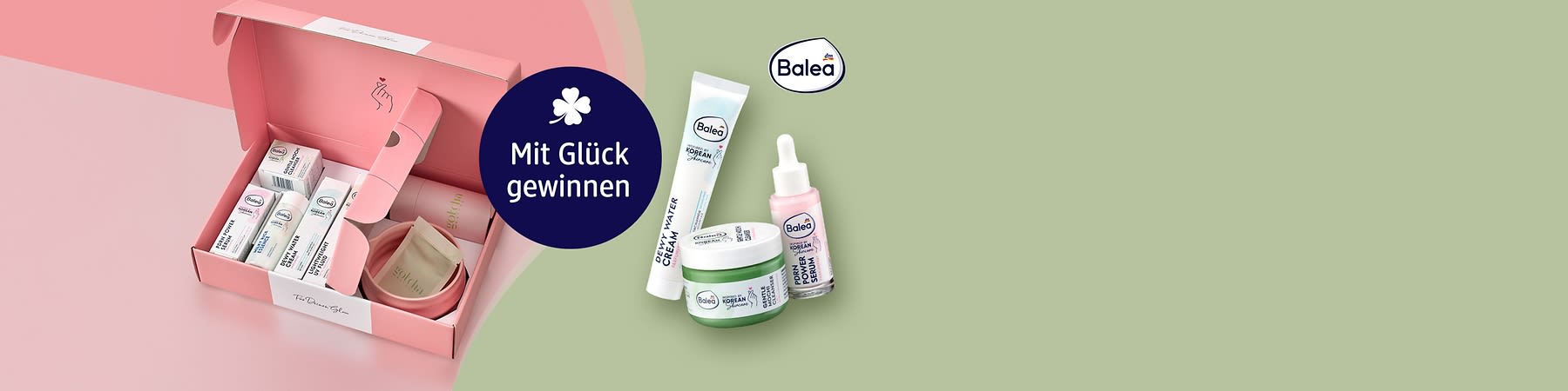 rosa Geschenkbox mit geöffnetem Deckel, darin mehrere Balea-Produkte in kleinen weißen Verpackungen, ein runder Döschen und einzelne Pads, rechts ein dunkler Kreis mit weißer Kleeblatt-Grafik und dem Text „Mit Glück gewinnen“ und oben rechts das Balea-Logo