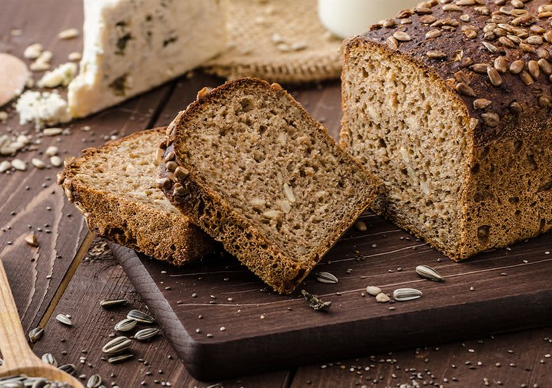 Sonnenblumenkerne-Eiweißbrot