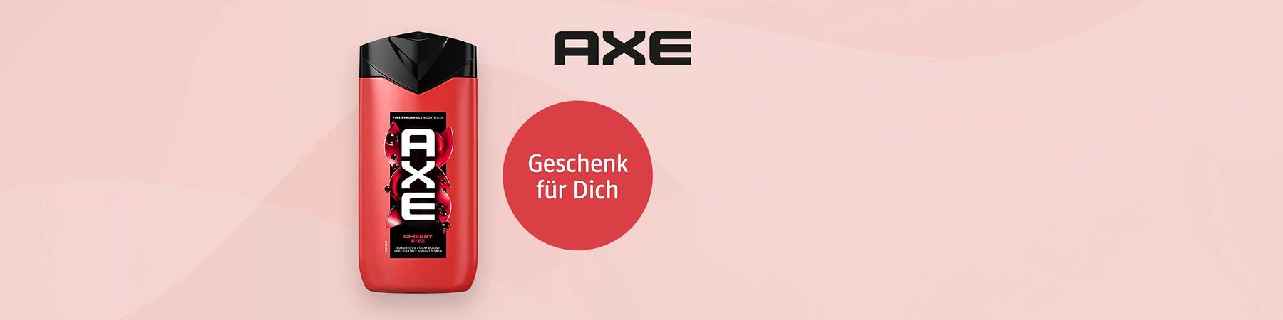 Rote AXE-Duschflasche mit schwarzem Verschluss und Aufschrift „AXE“ links, rechts roter Kreis mit weißer Schrift „Geschenk für Dich“ und großer AXE-Schriftzug oben rechts