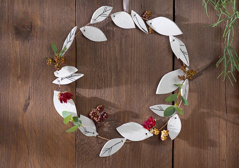 Modelliermasse Blätterkranz