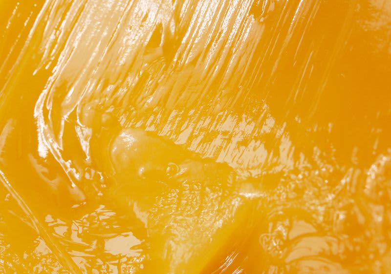 Lanolin auch Wollfett hilft bei trockener Haut