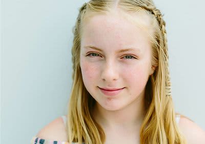 Mädchen mit unreiner Haut