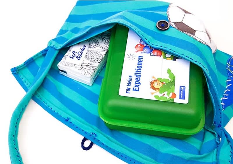 Aus alter Kleidung Neues machen.