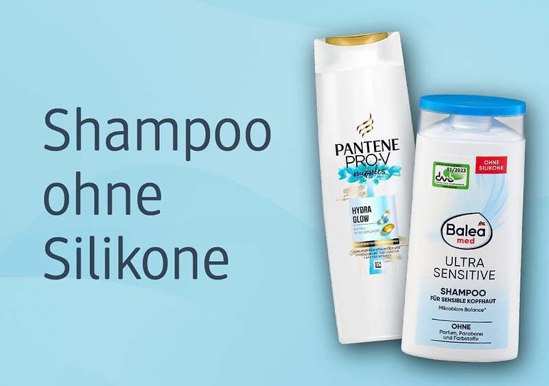 Schriftzug „Shampoo ohne Silikone“ links, rechts zwei Shampoo‑Flaschen: weiße Pantene Pro‑V Flasche mit goldener Kappe und Aufschrift „Hydra Glow“ und weiße Balea med Ultra Sensitive Flasche mit blauem Deckel und Hinweis „ohne Silikone“
