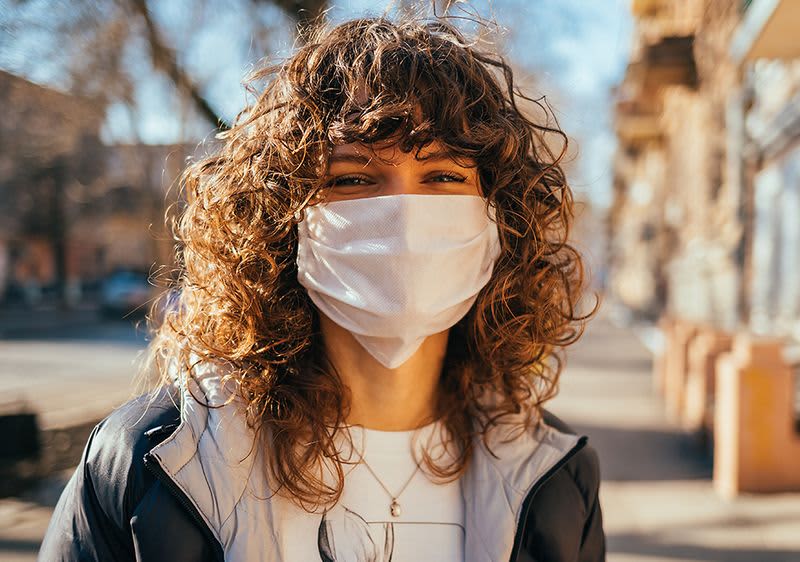 Mundschutz bei dm Bild