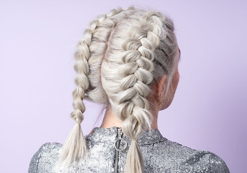 Durch Braid Frisur mit passenden Produkten