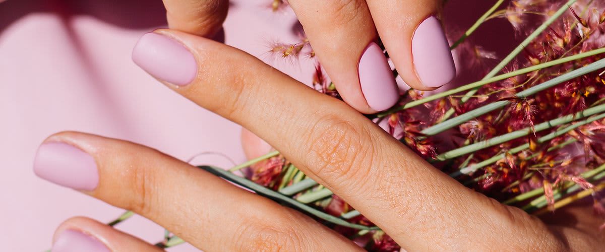 Veganer Nagellack rosa