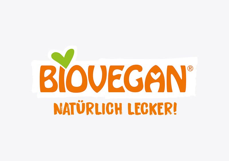 Die kraftvollen Bio-Reinigungsprodukte von Frosch schonen Mensch, Tier und Umwelt.