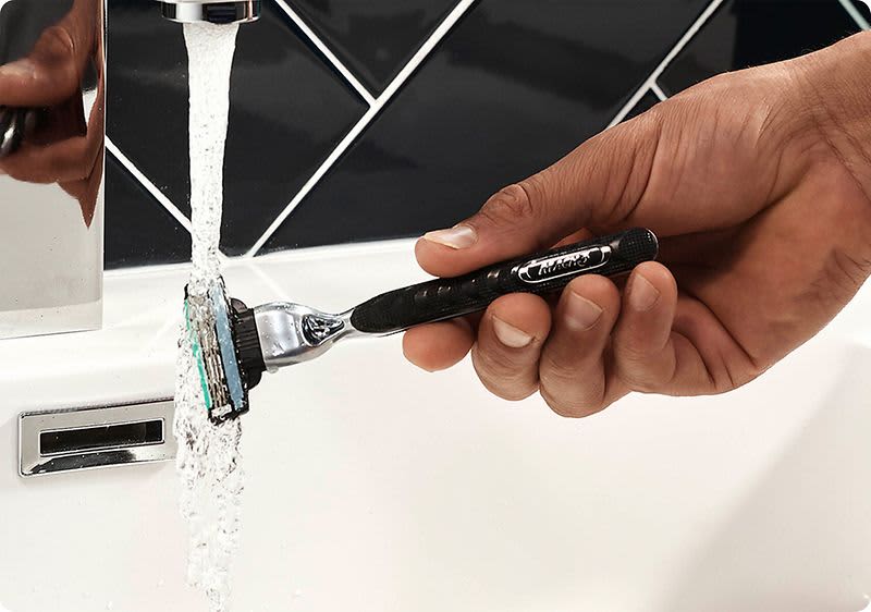 Der Gillette Mach3 Rasierer ist leicht zu reinigen.