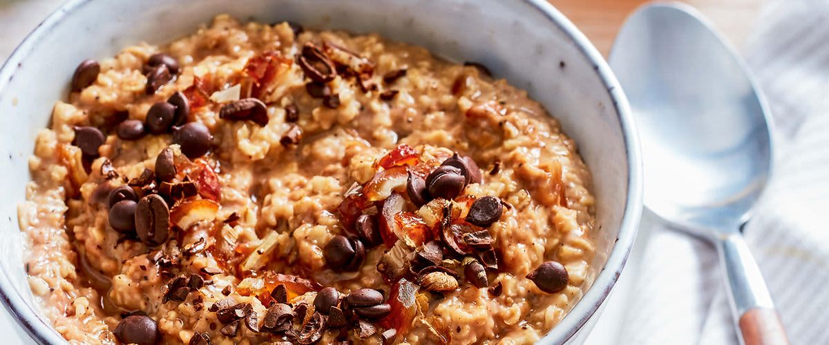 Coffee Porridge in einer Schale