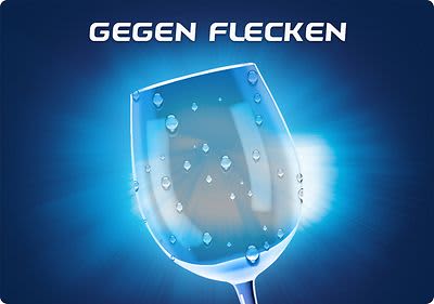 Auch andere Flecken entfernt der Finish Glanz- und Klarspüler mühelos.