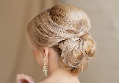 Hochsteckfrisur