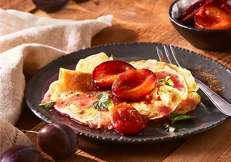 Haferpfannkuchen mit Zimt Pflaumen