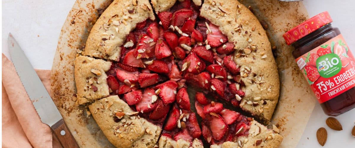 Galette od zobenog brašna s jagodama