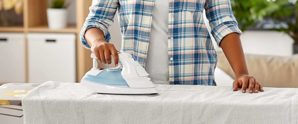 Čišćenje i uklanjanje kamenca iz glačala za rublje