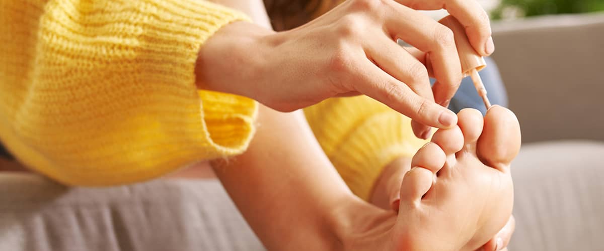 Lakiranje noktiju na nogama