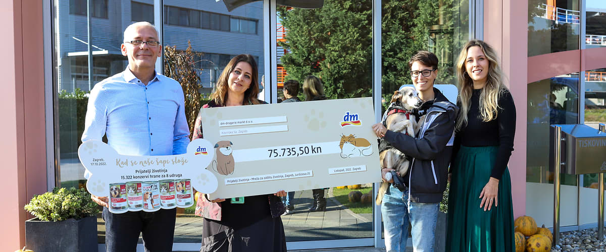 Primopredaja donacije „Kad se naše šape slože“