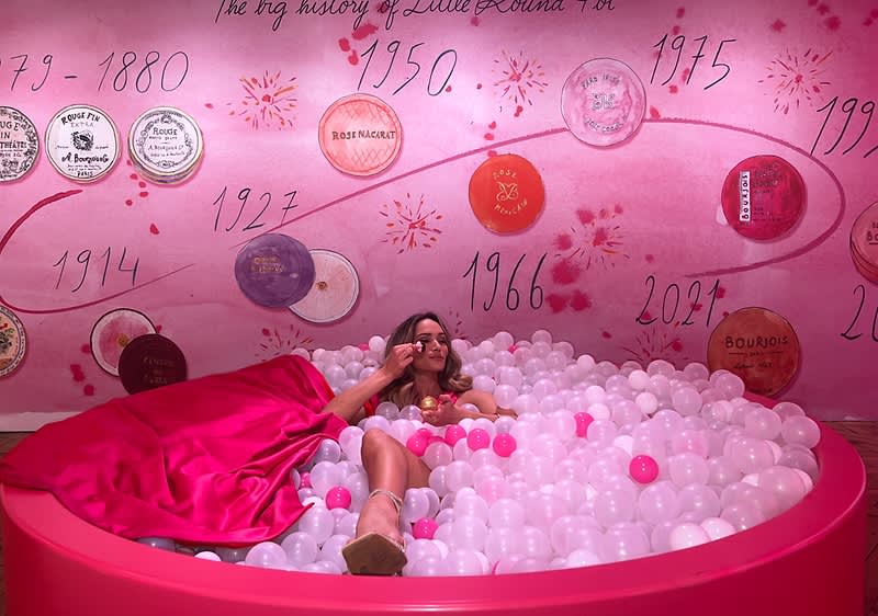 Tina Walme & Bourjois