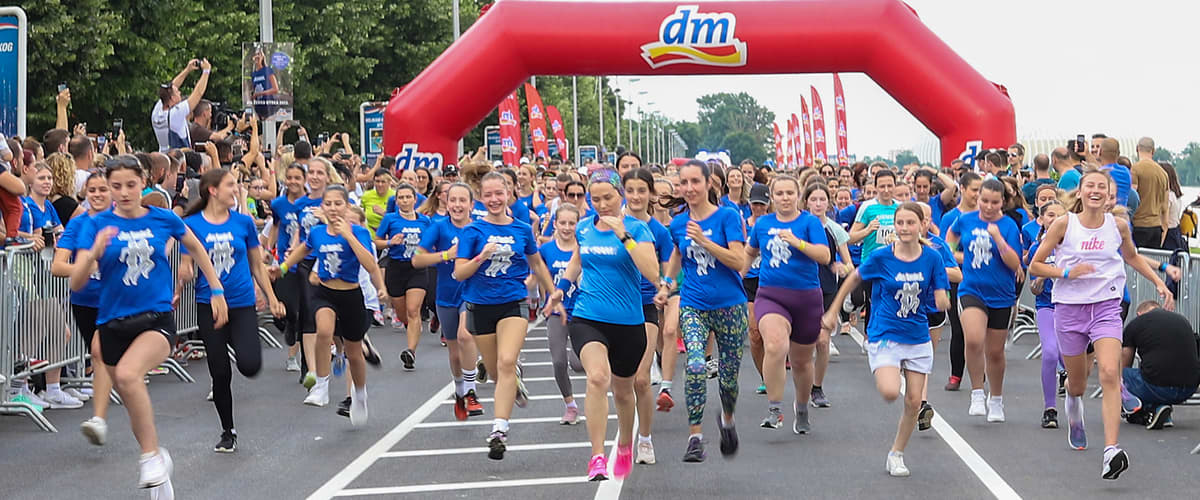dm ženska utrka