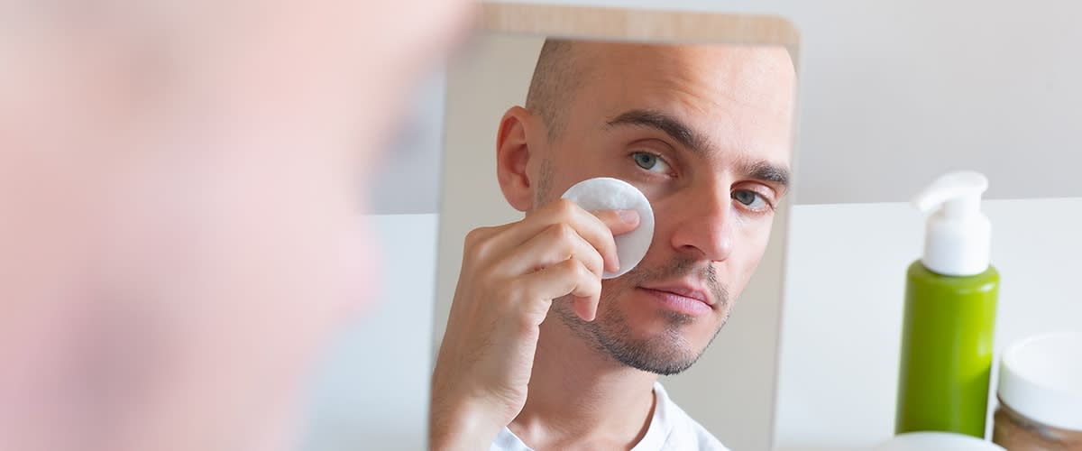 Njega muškog lica iznad 50 godine