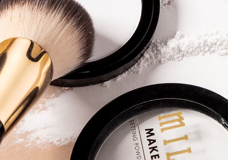 Milani MAKE IT LAST matirajući puder