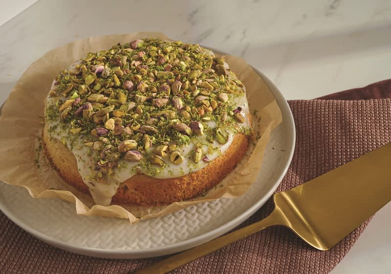 Kolač od limete i pistacije