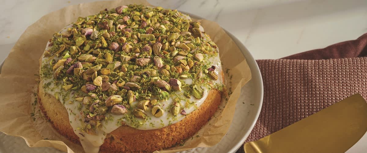 Kolač od limete i pistacije