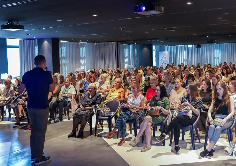 dm ženska konferencija