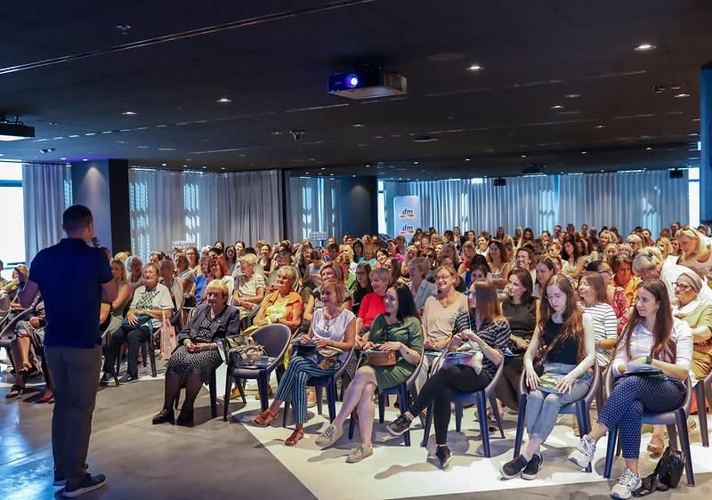 dm ženska konferencija