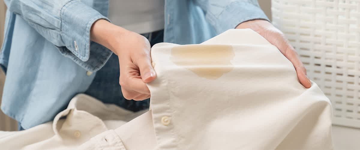 Masna mrlja na odjeći