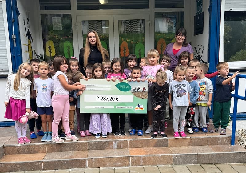 primopredaja donacije u Hrvatskoj Kostajnici