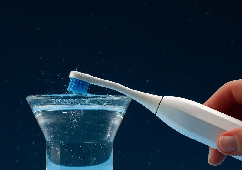 CURAPROX sonična četkica za zube