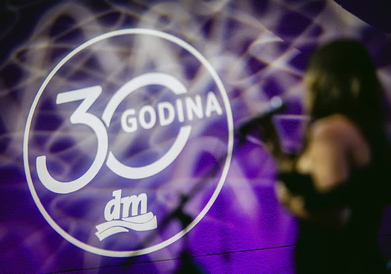 30 godina dm-a