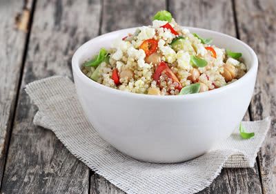 Salata od avokada i quínoe