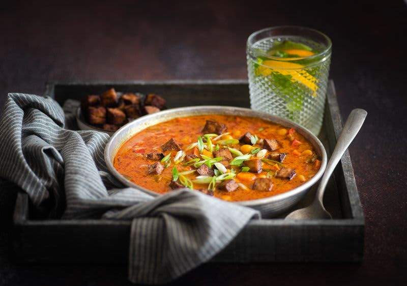 Curry varivo s tofuom i slanutkom 