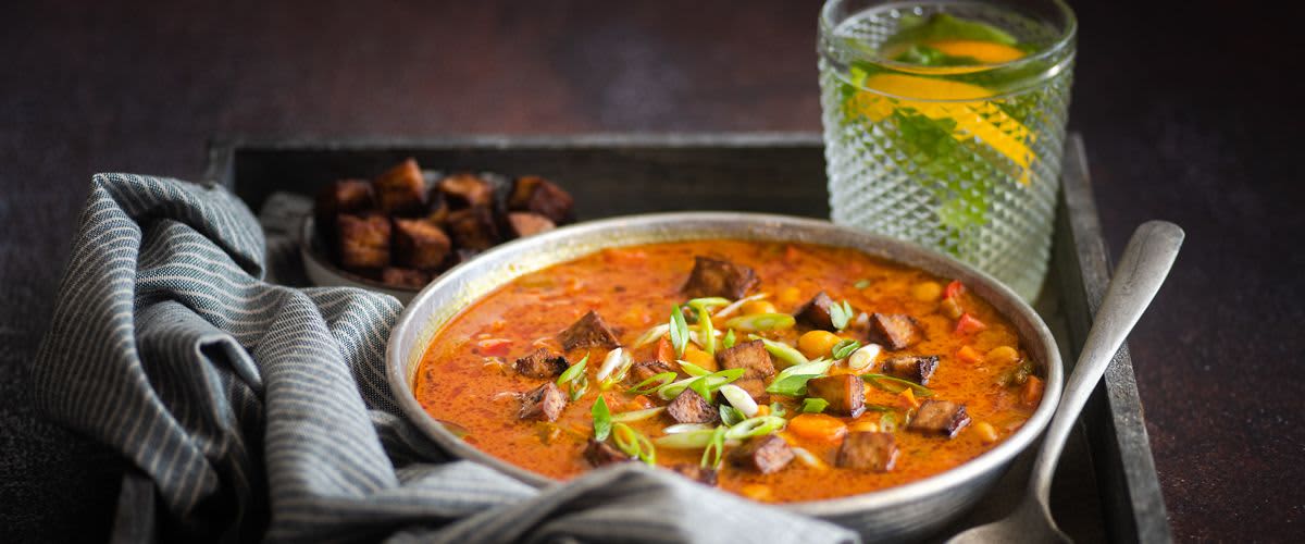 Curry varivo s tofuom i slanutkom 