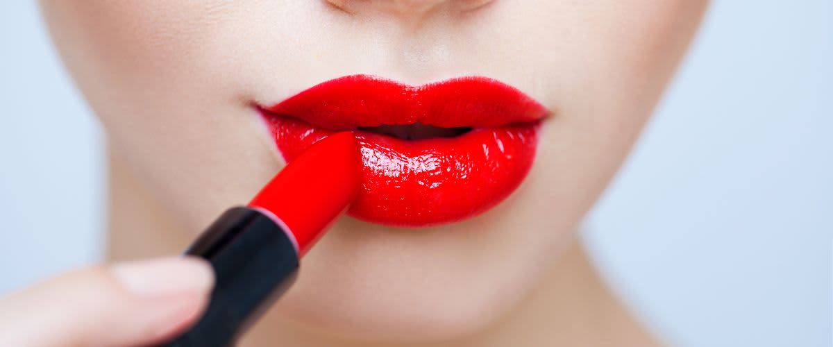 Savršeno našminkane usne kao ključni podtrend