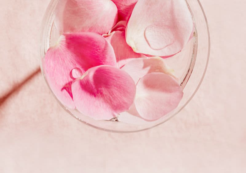 U službi vaše ljepote: ružina voda 