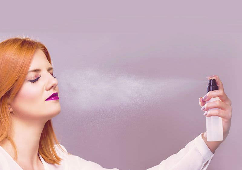 Sprej za fiksiranje šminke