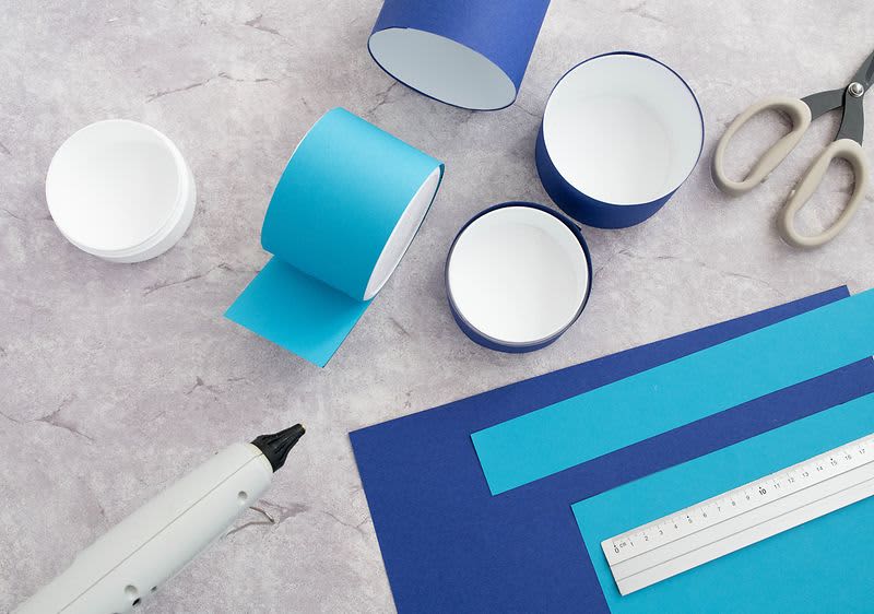 Škare, papir, ravnalo...