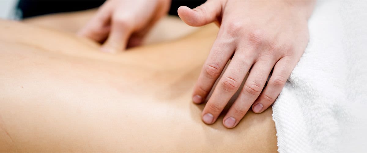 Relaxáló hátmasszázs